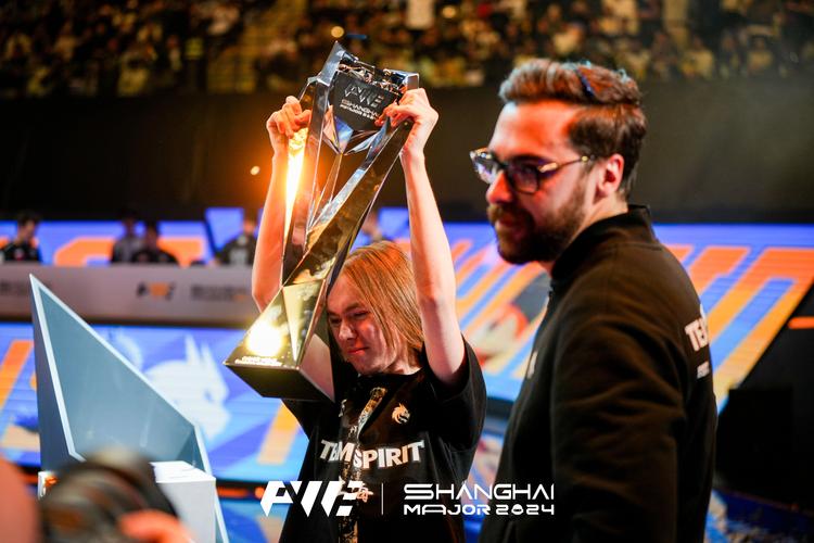 BLAST 春决：让一追二！Vitality苦战三局晋级决赛