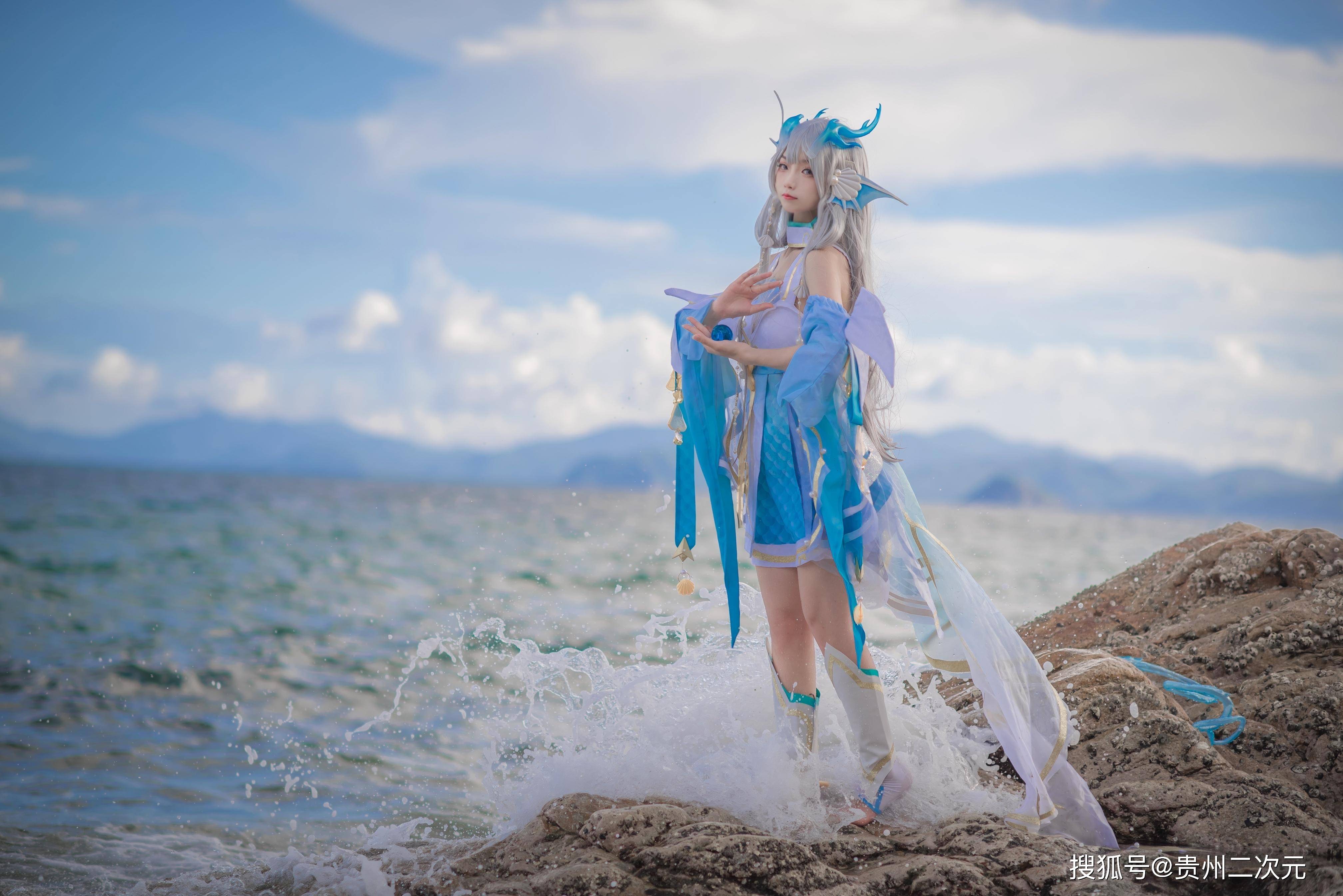 电竞比分网：英雄联盟S10 A组战，SN仰卧起坐头名晋级！